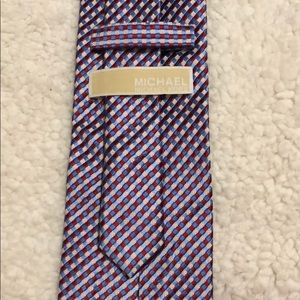 MICHAEL KORS 100%Silk !!
